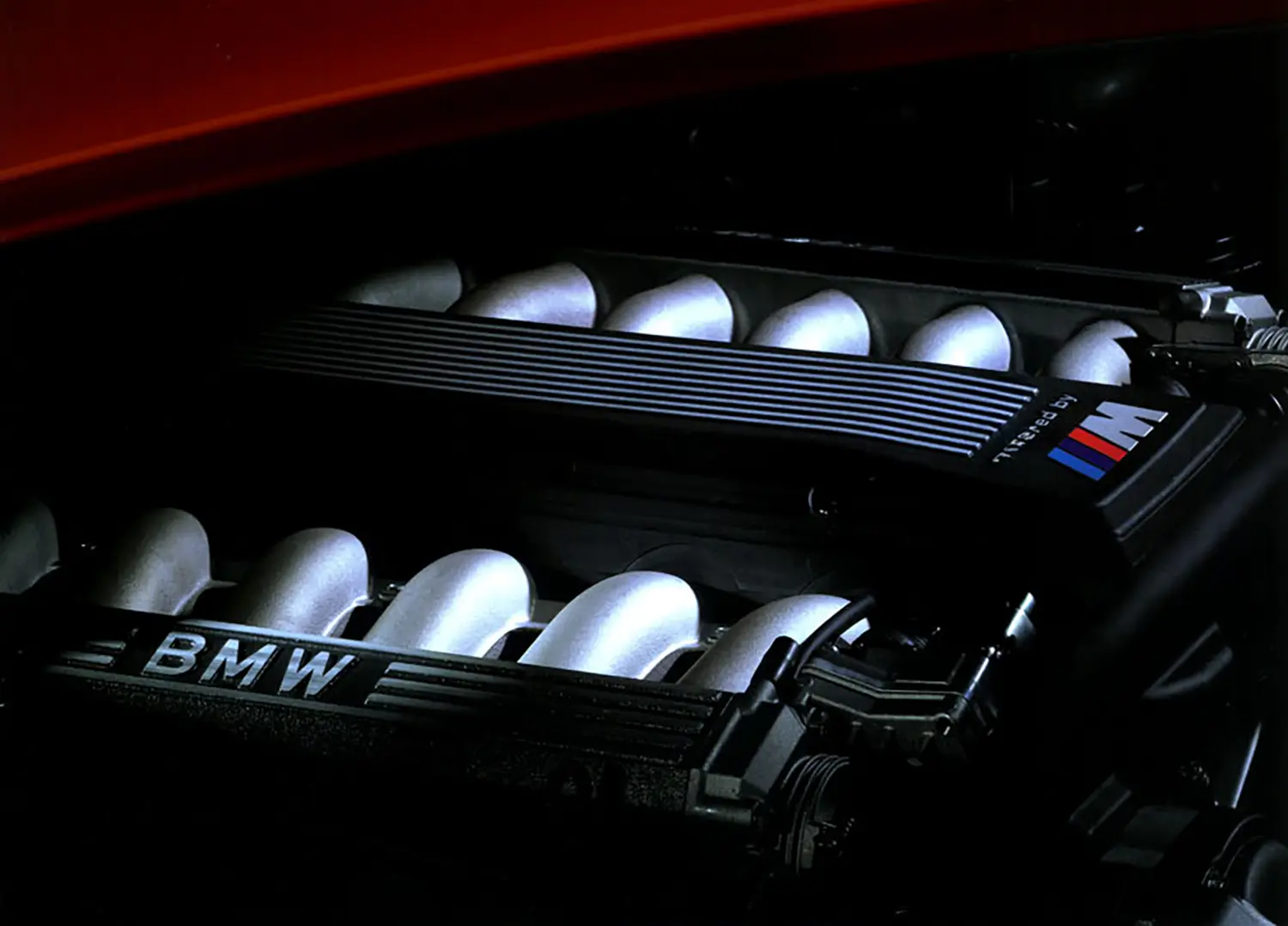 1996-bmw-8-series-coupe-engine-1-car-back-catalogue