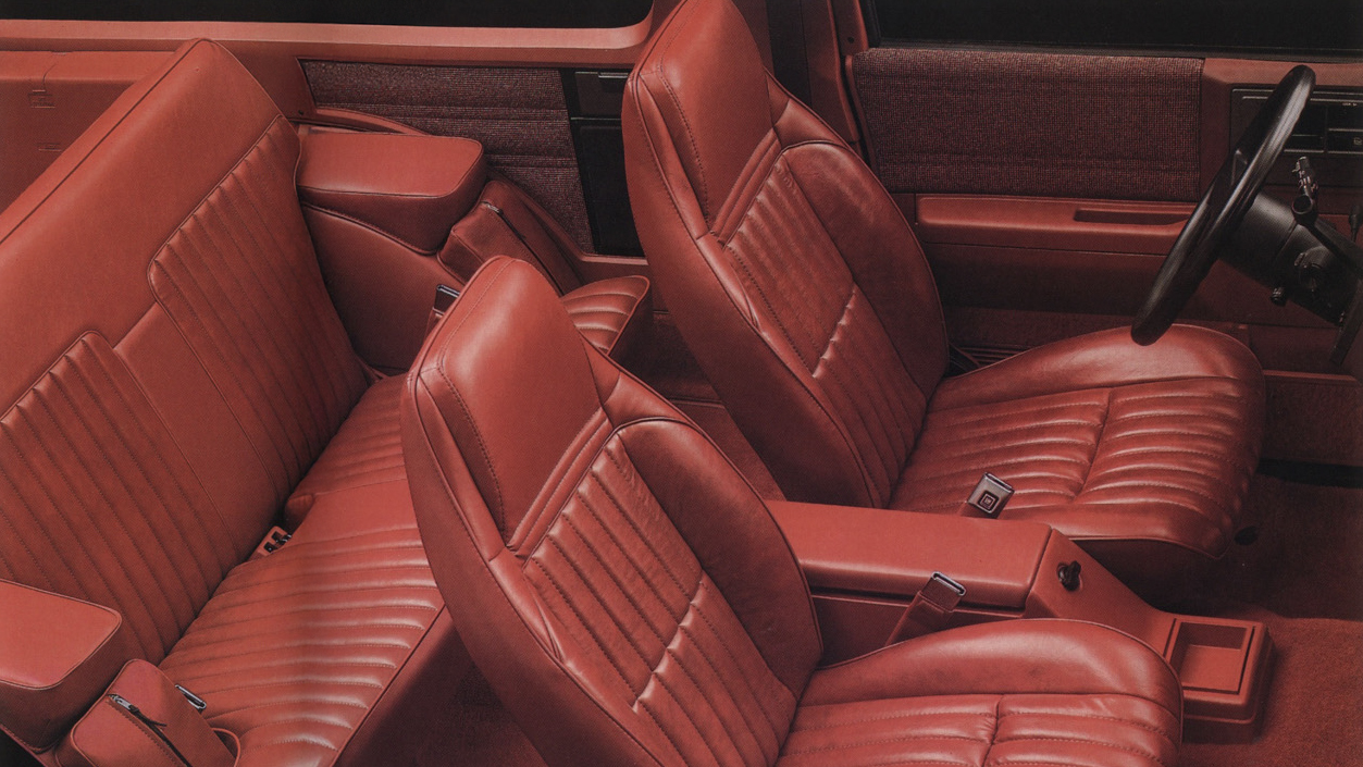 Chevrolet S-10 Blazer Tahoe Interior