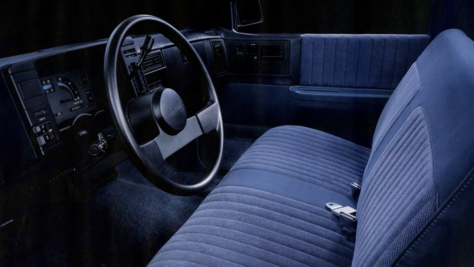 Chevrolet S-10 Tahoe Interior