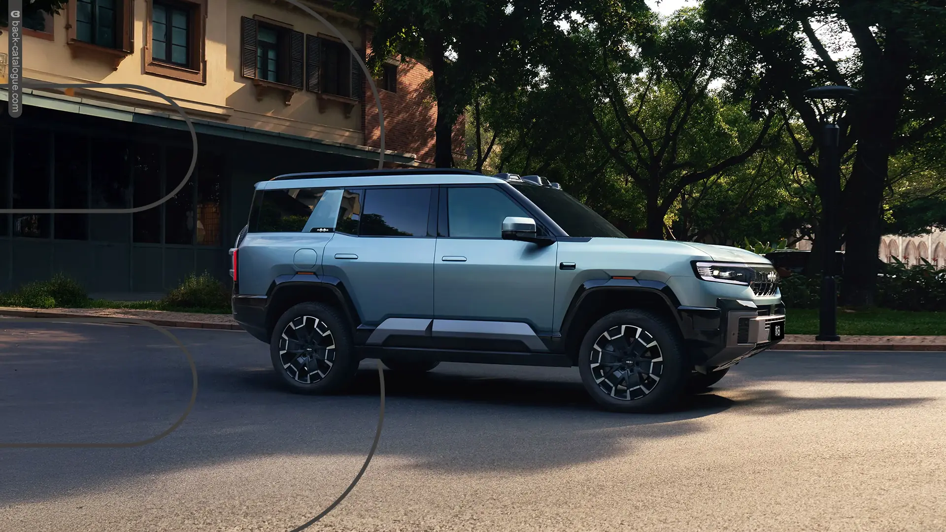 2025-denza-b8-front-driveway-2-car-back-catalogue