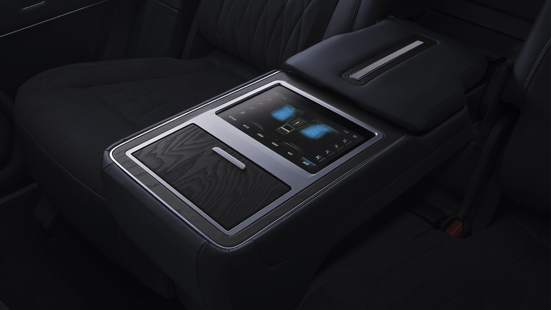 2025-dongfeng-mhero-interior-features-1-car-back-catalogue