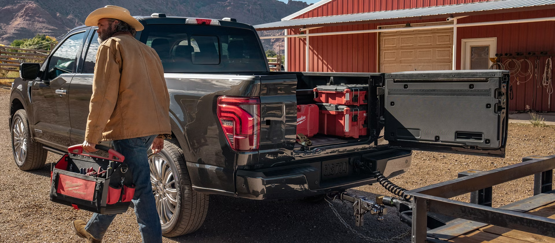 2025-ford-f-150-functionality-2-car-back-catalogue