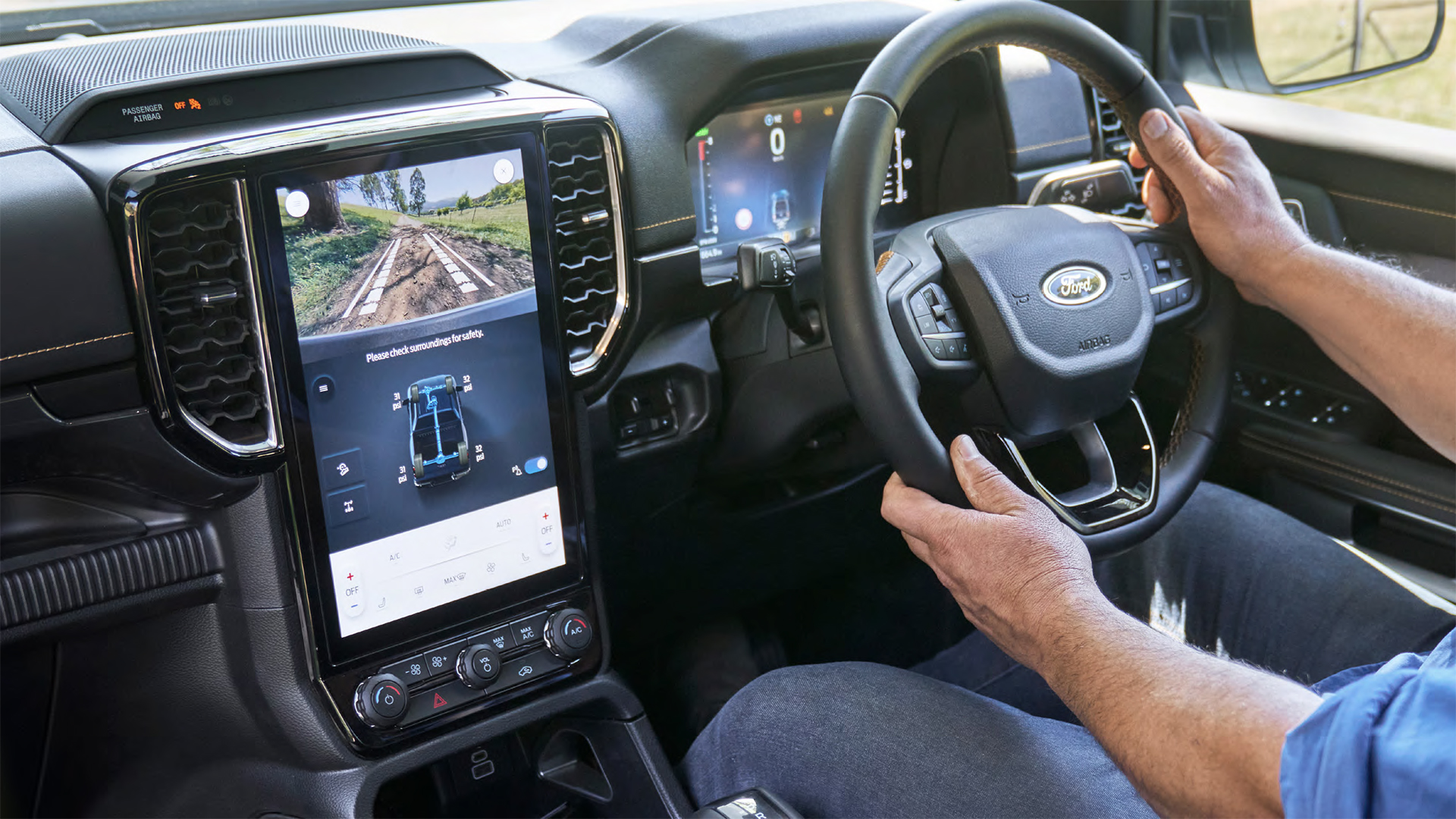 2025-ford-ranger-wildtrak-phev-interior-car-back-catalogue-1