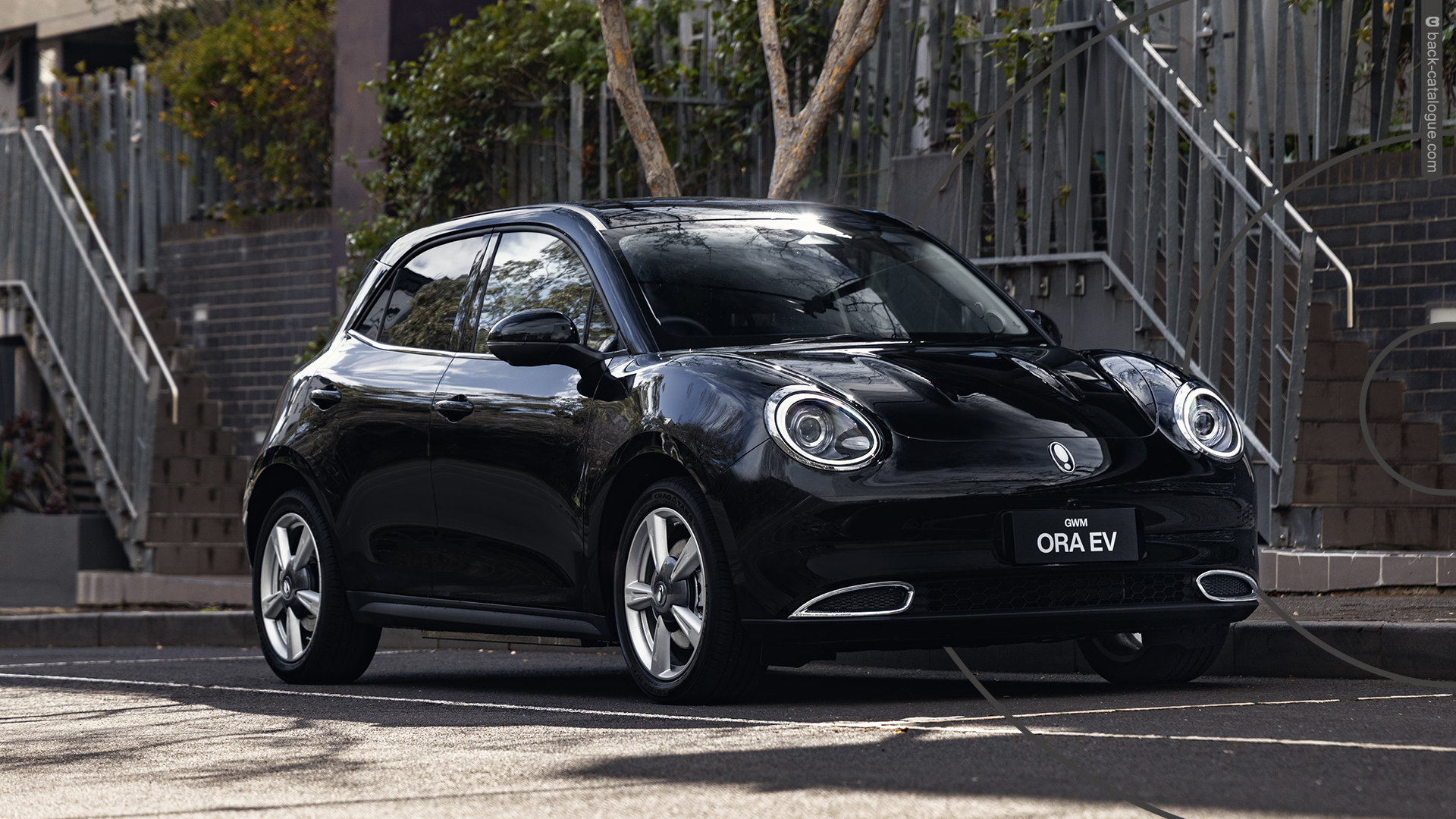 2025-gwm-ora-ev-front-qtr-3-car-back-catalogue