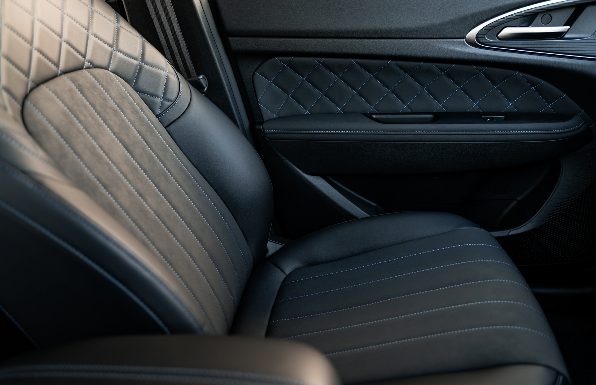 2025-gwm-ora-ev-interior-1-car-back-catalogue