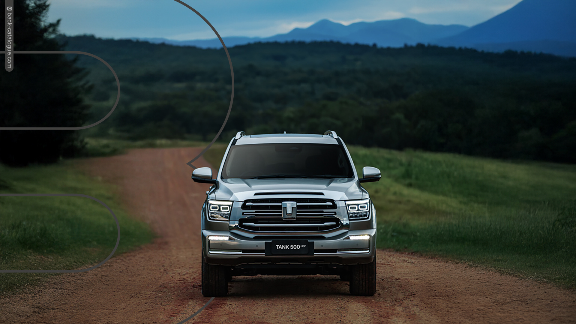 2024-gwm-tank-500-dirt-track-3-car-back-catalogue