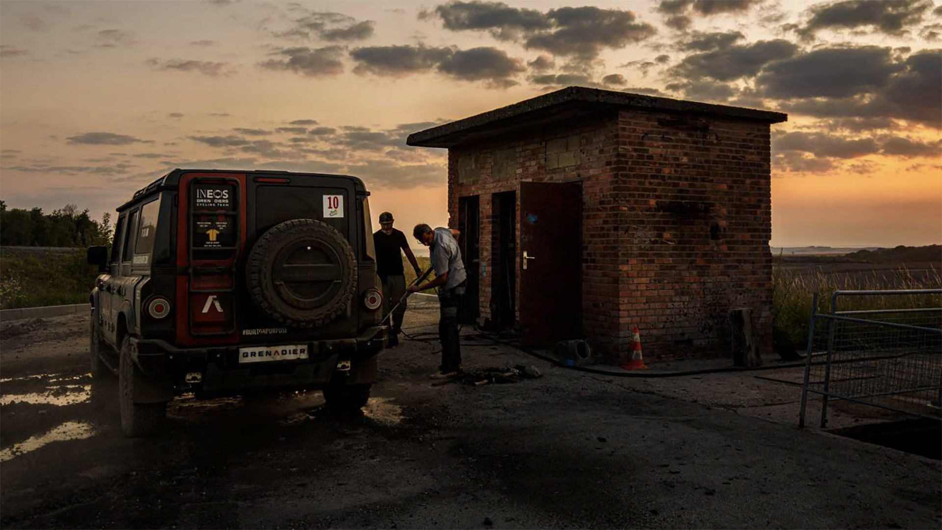 2022-ineos-grenadier-wash-down-car-back-catalogue-1