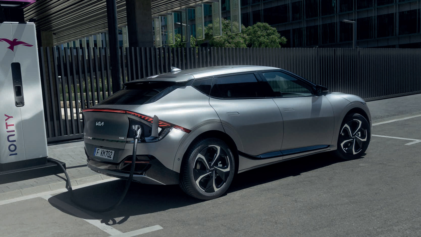 2022-kia-charging-car-back-catalogue-1