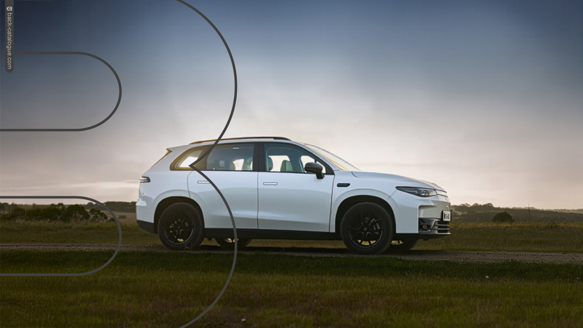 2025-leapmotor-c10-white-side-car-back-catalogue-1