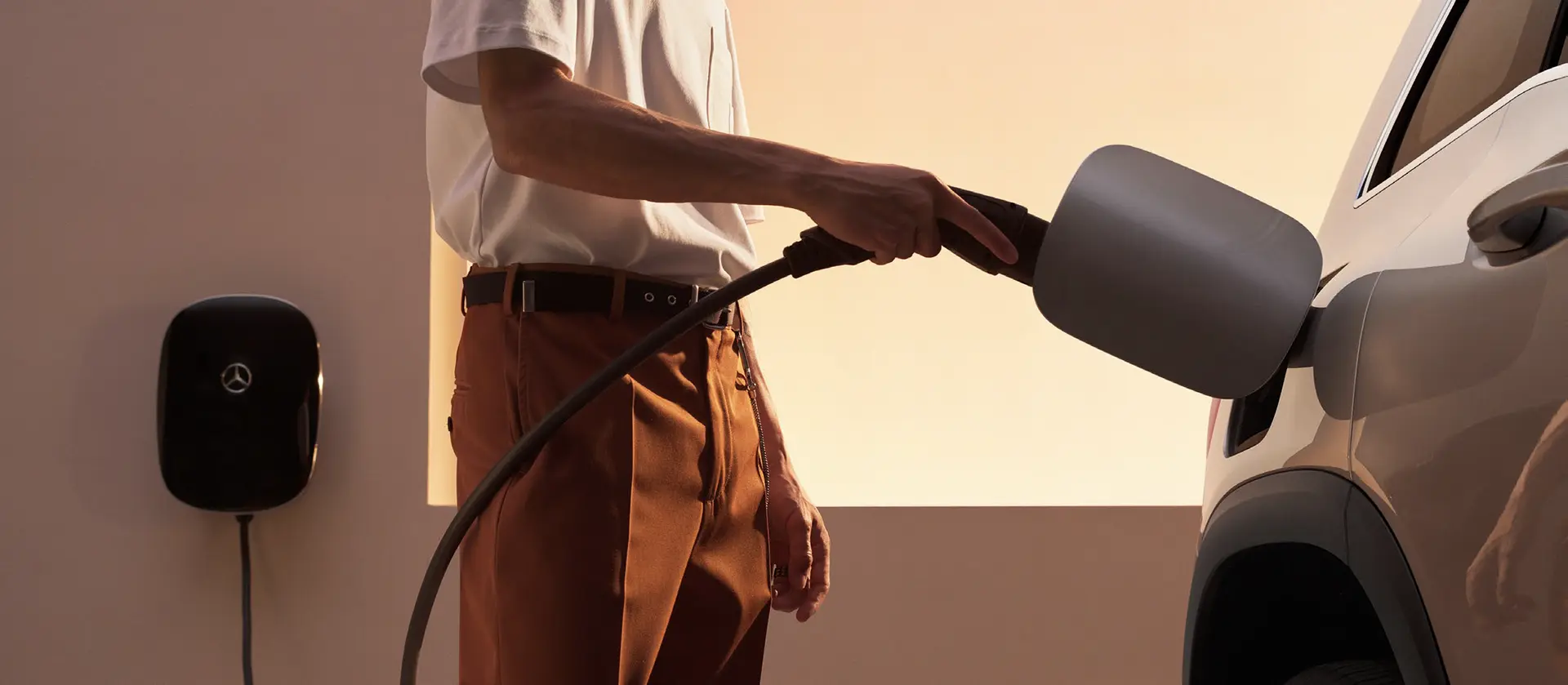 2022-mercedes-benz-eqb-suv-charging-car-back-catalogue