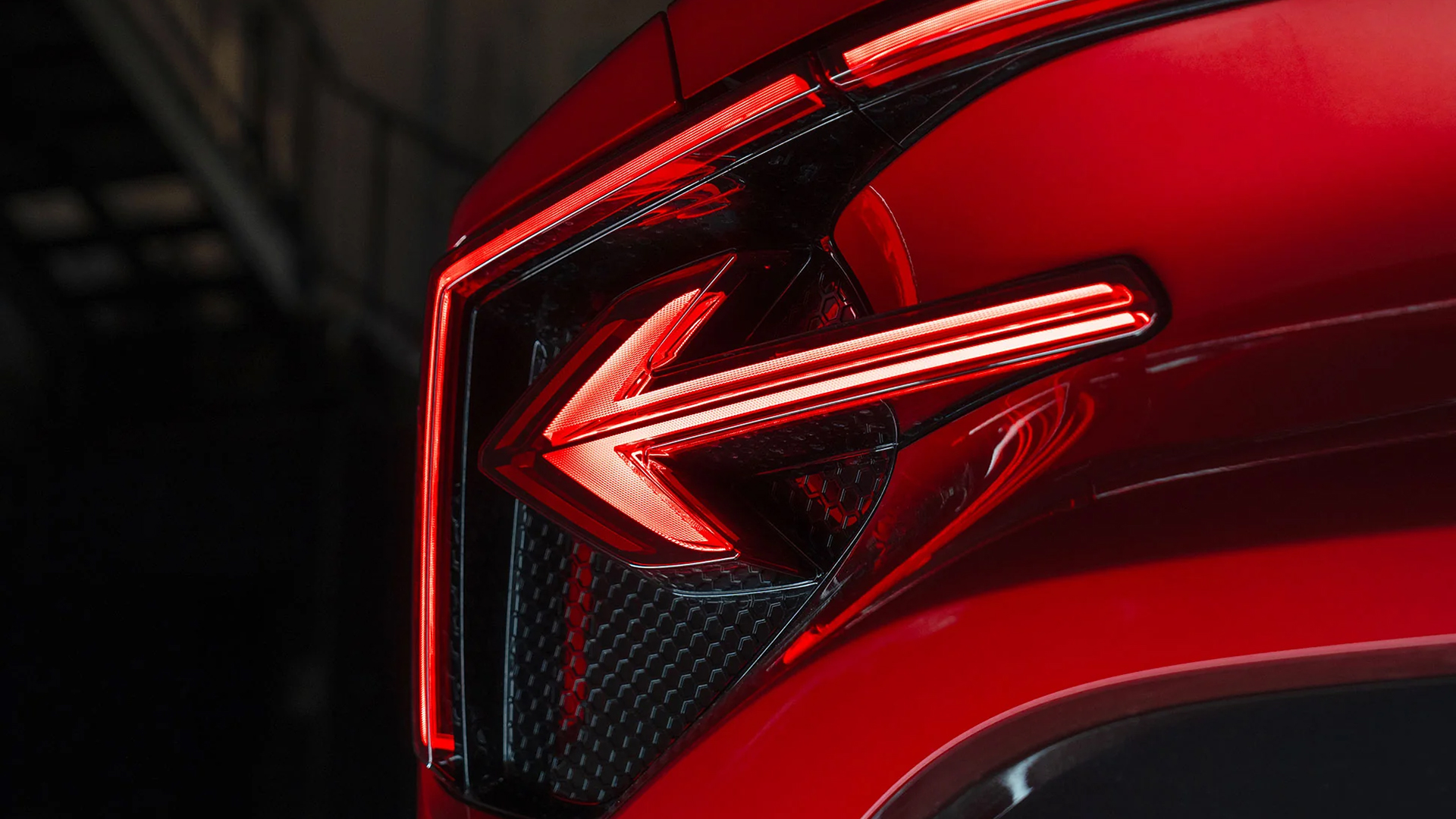 2024-mg-cyberster-rear-lights-2-car-back-catalogue-1