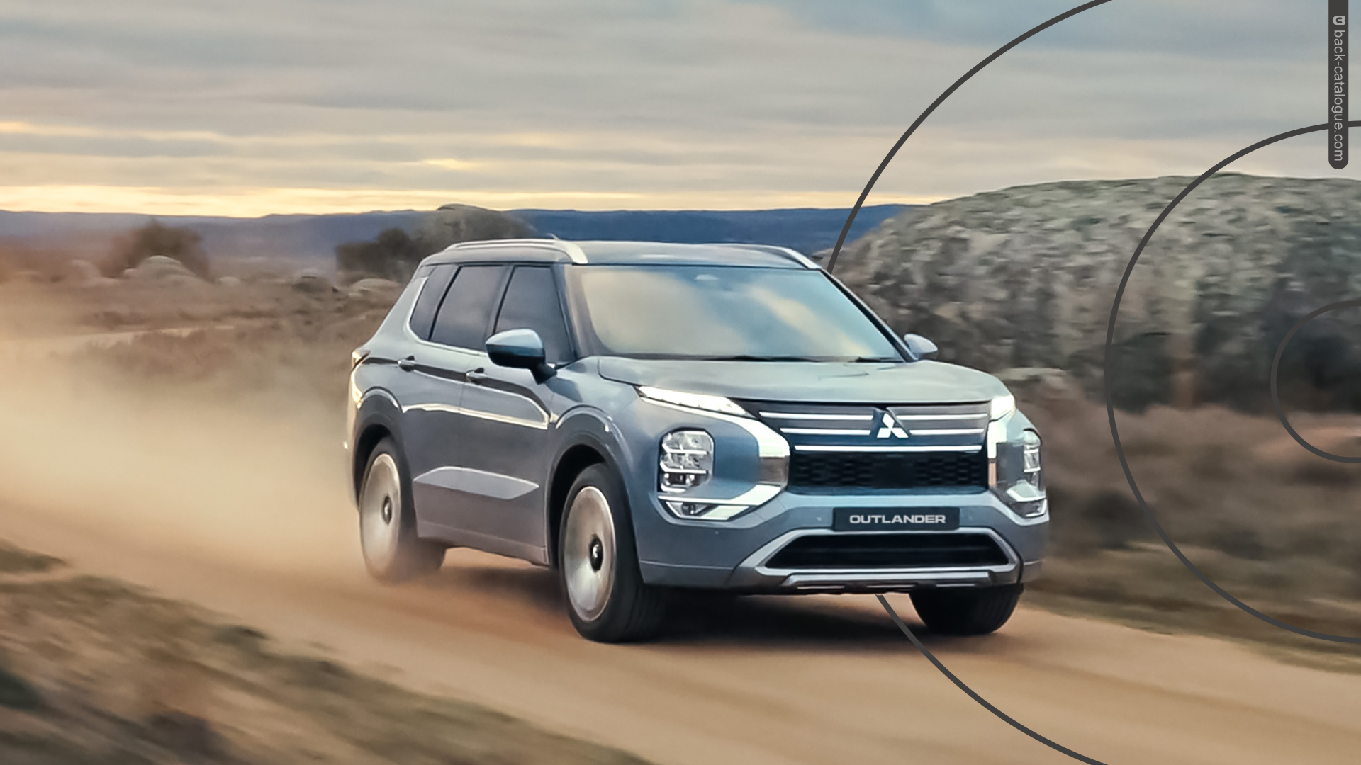 2025-mitsubishi-outlander-front-qtr-car-back-catalogue