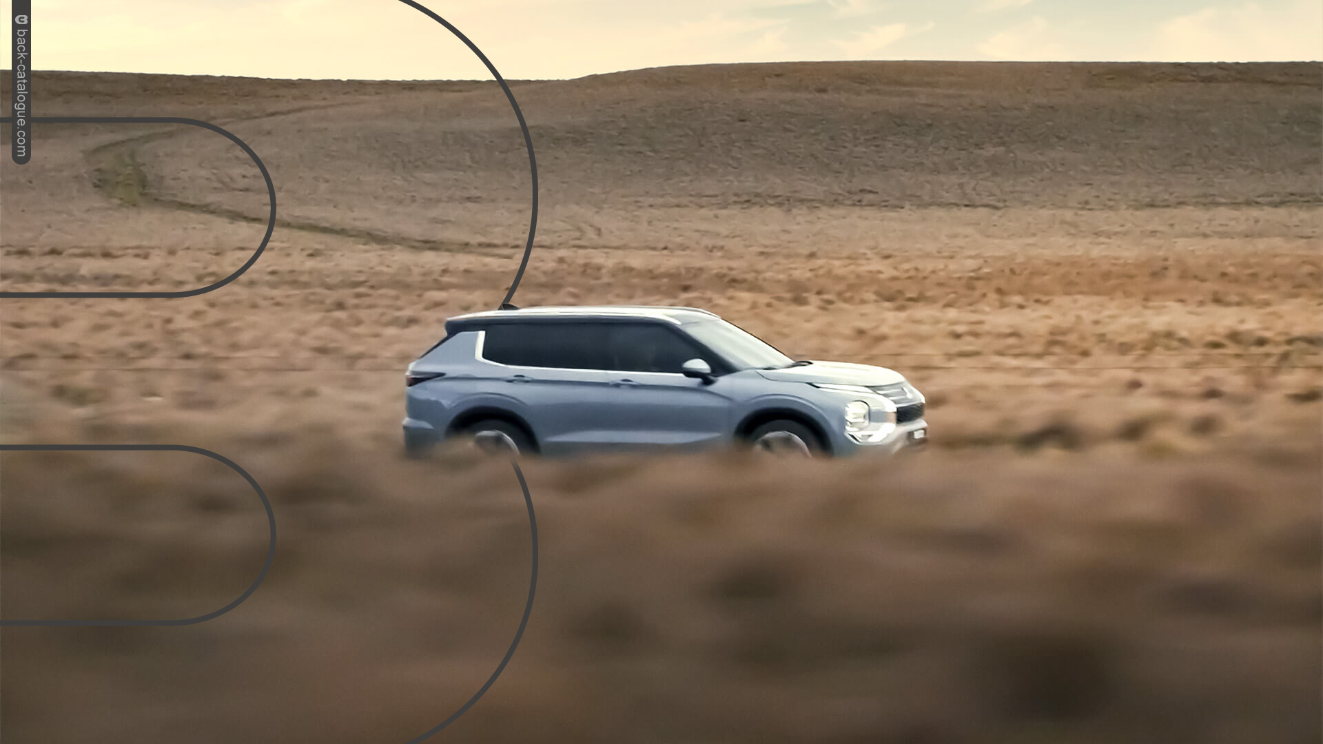 2025-mitsubishi-outlander-side-car-back-catalogue