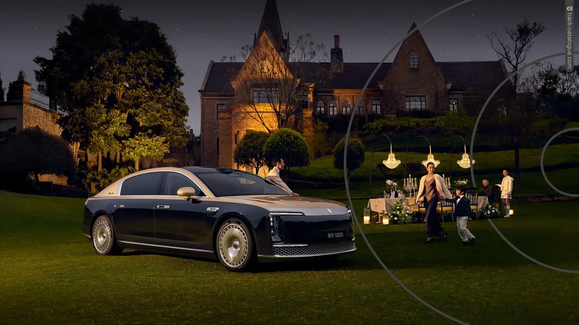 2025-maextro-s800-front-family-car-back-catalogue