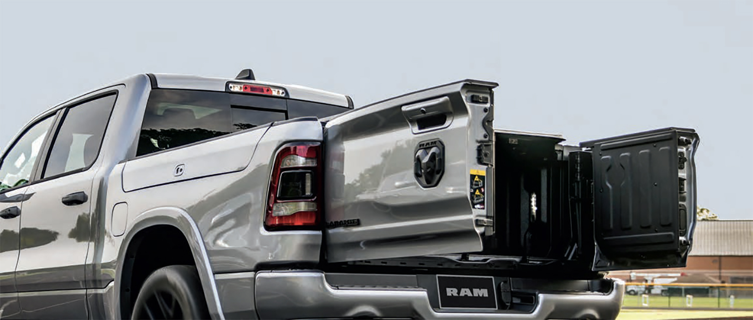 2024-ram-1500-tailgate-car-back-catalogue