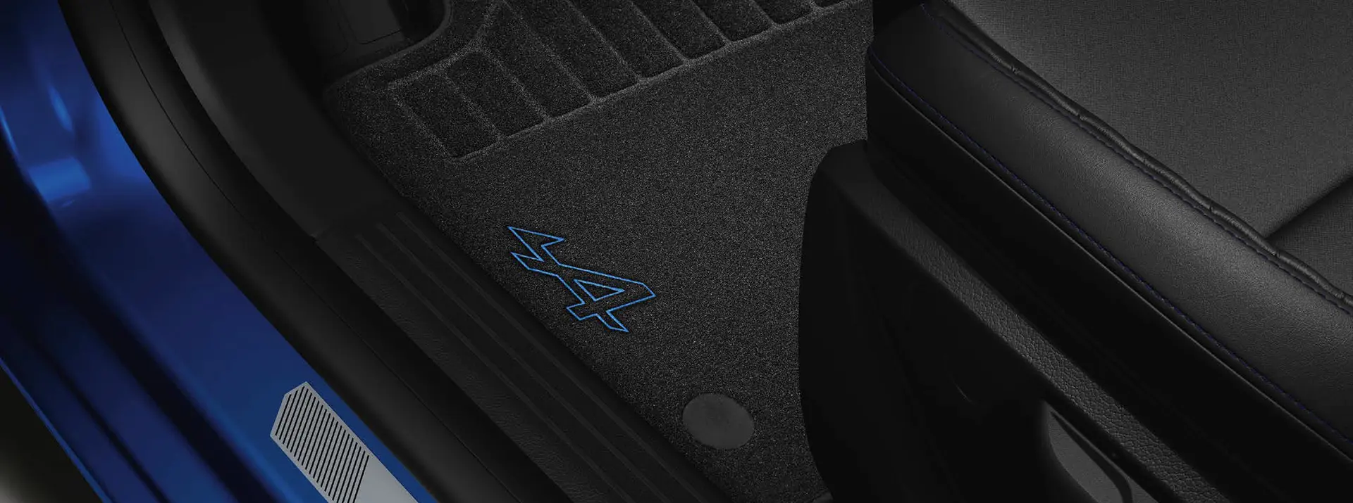 2025-renault-clio-accessories-10-car-back-catalogue