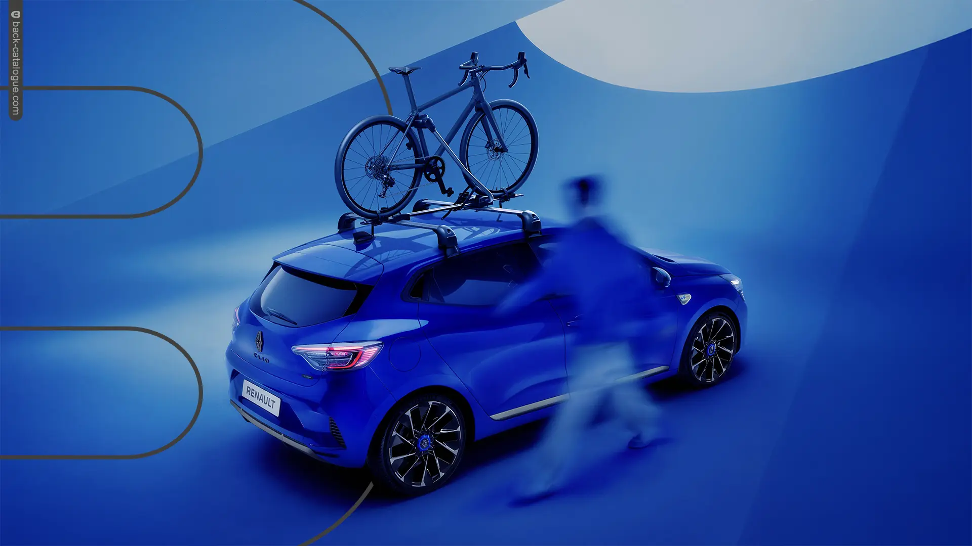 2025-renault-clio-accessories-rear-side-car-back-catalogue