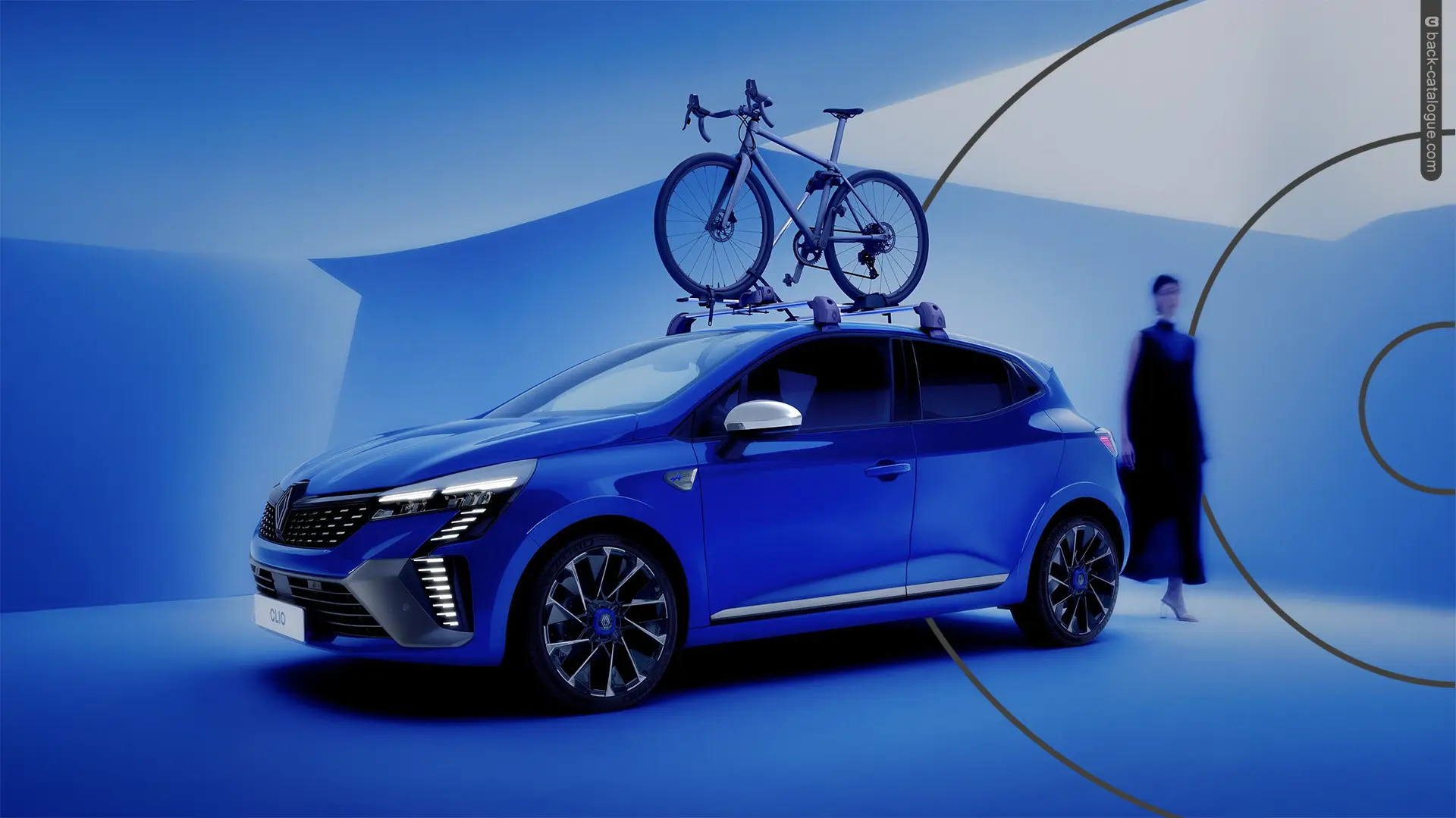 2025-renault-clio-accessories-side-car-back-catalogue