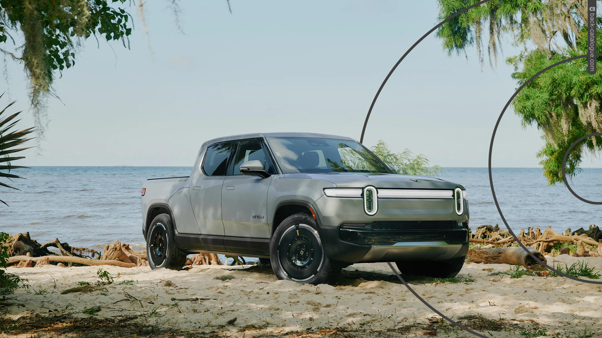 2025-rivian-r1t-silver-beach-car-back-catalogue-1