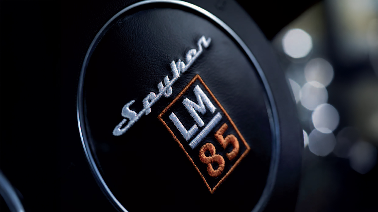 2009-spyker-c8-laviolette-lm85-detail-car-back-catalogue