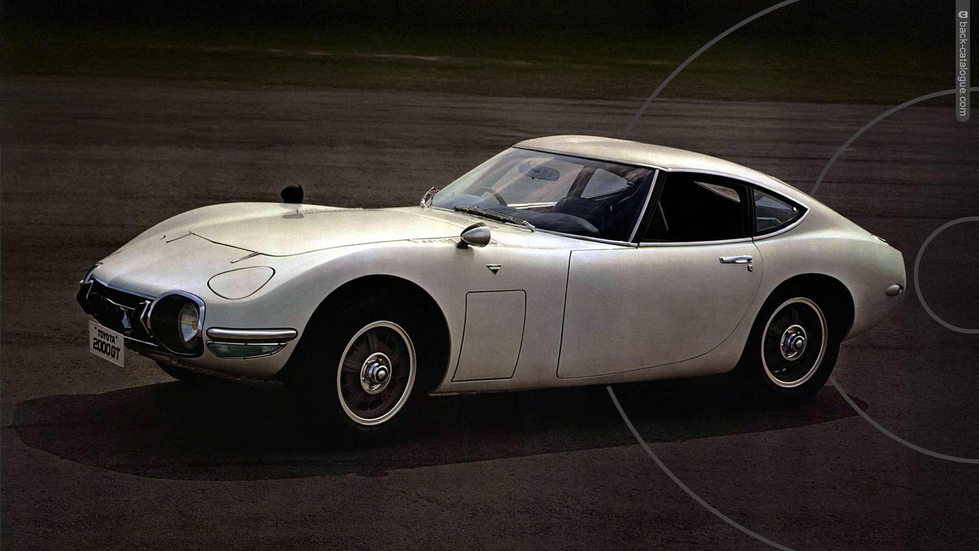 1969-toyota-2000-gt-front-side-car-back-catalogue