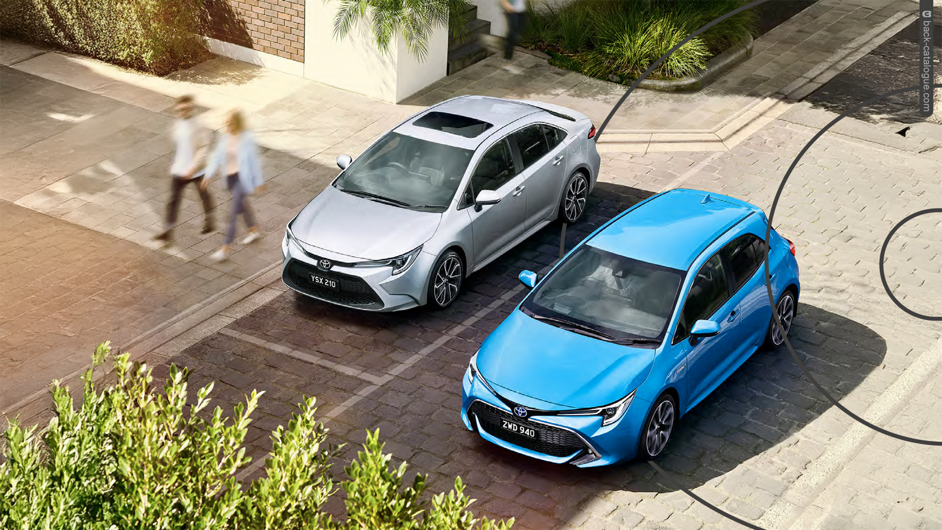 2020-toyota-corolla-brochure-cover-car-back-catalogue-1