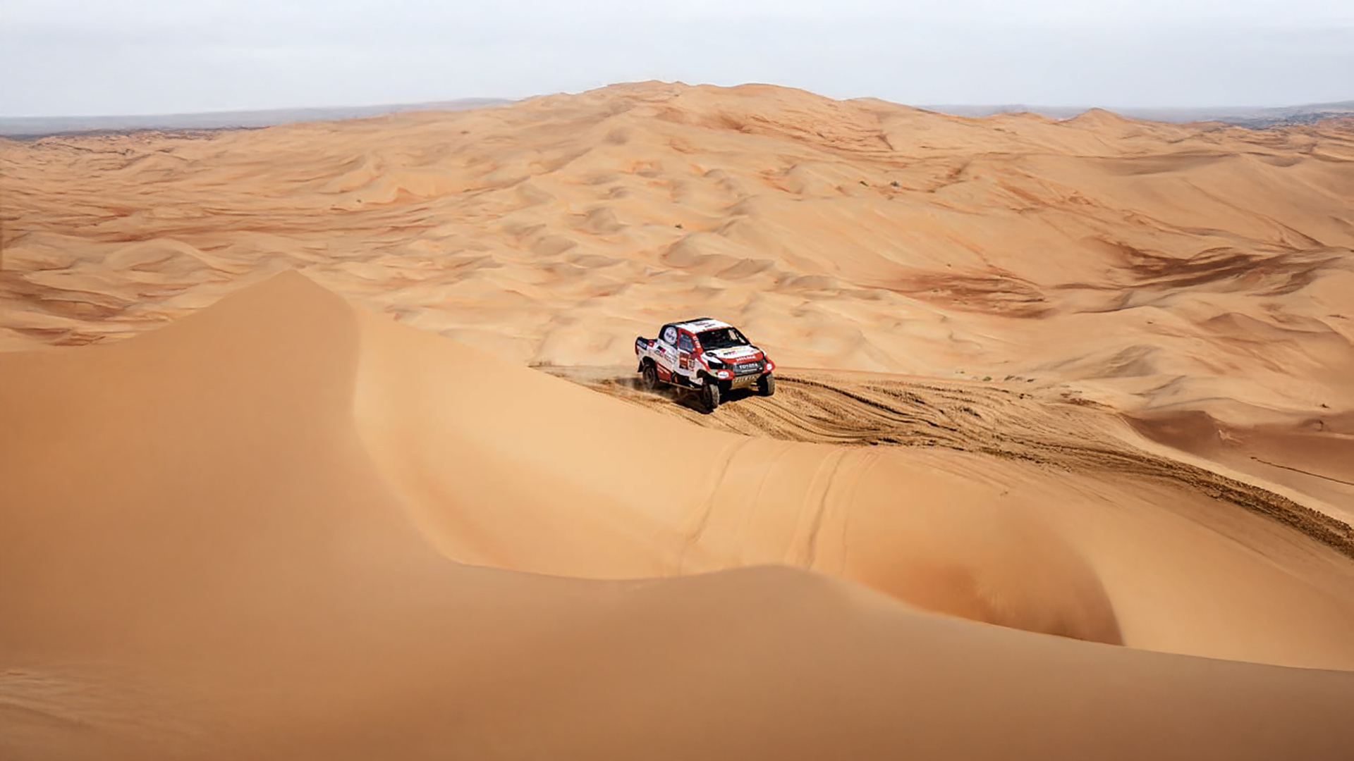 2020-toyota-hilux-dakar-rally-2-car-back-catalogue-1
