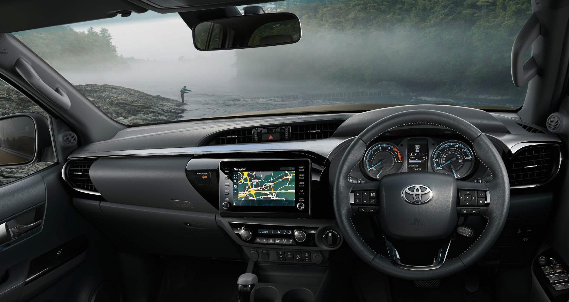 2020-toyota-hilux-interior-3-car-back-catalogue-1