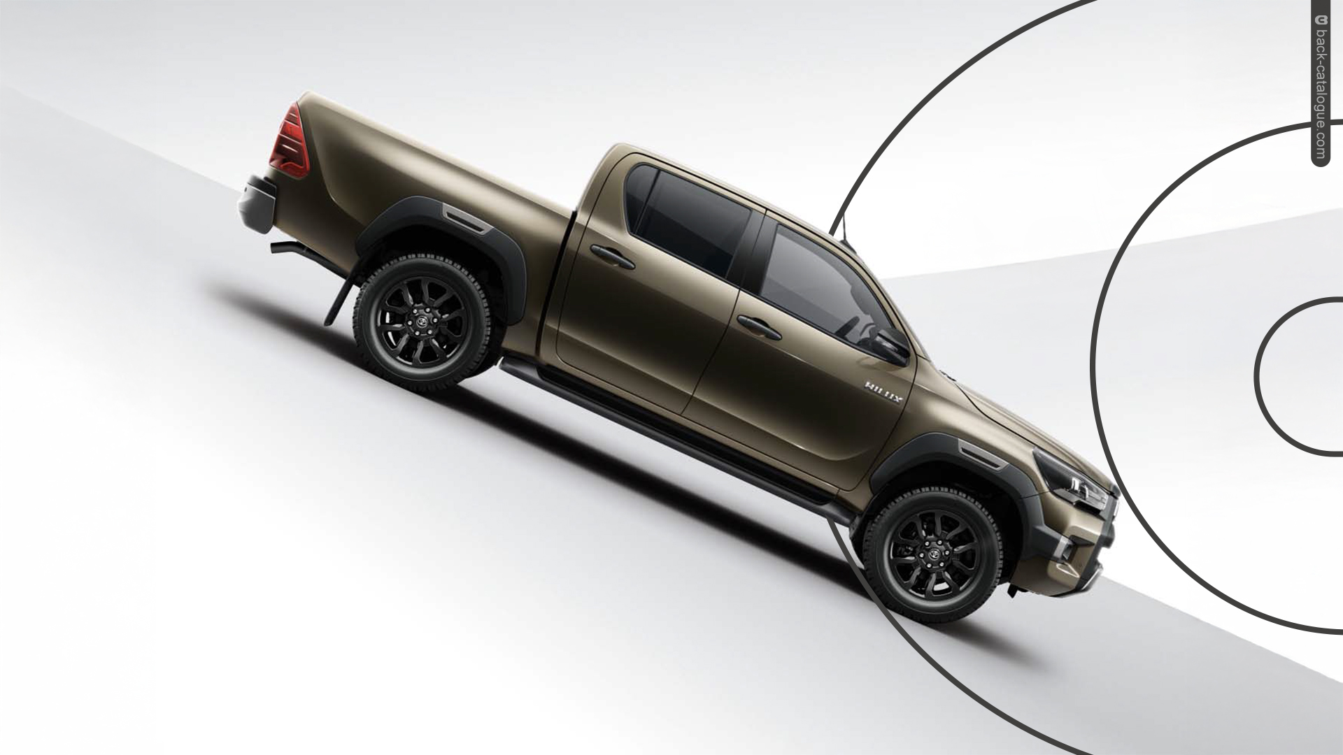 2020-toyota-hilux-invincible-x-2-grade-car-back-catalogue-1
