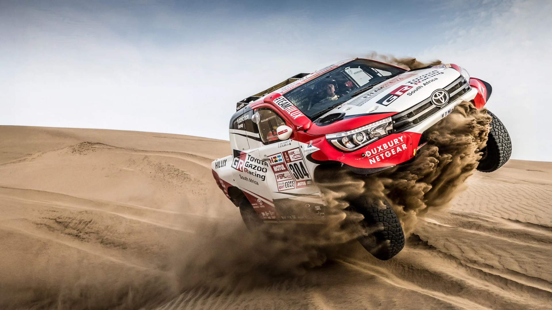 2025-toyota-hilux-gr-sport-dunes-interior-car-back-catalogue