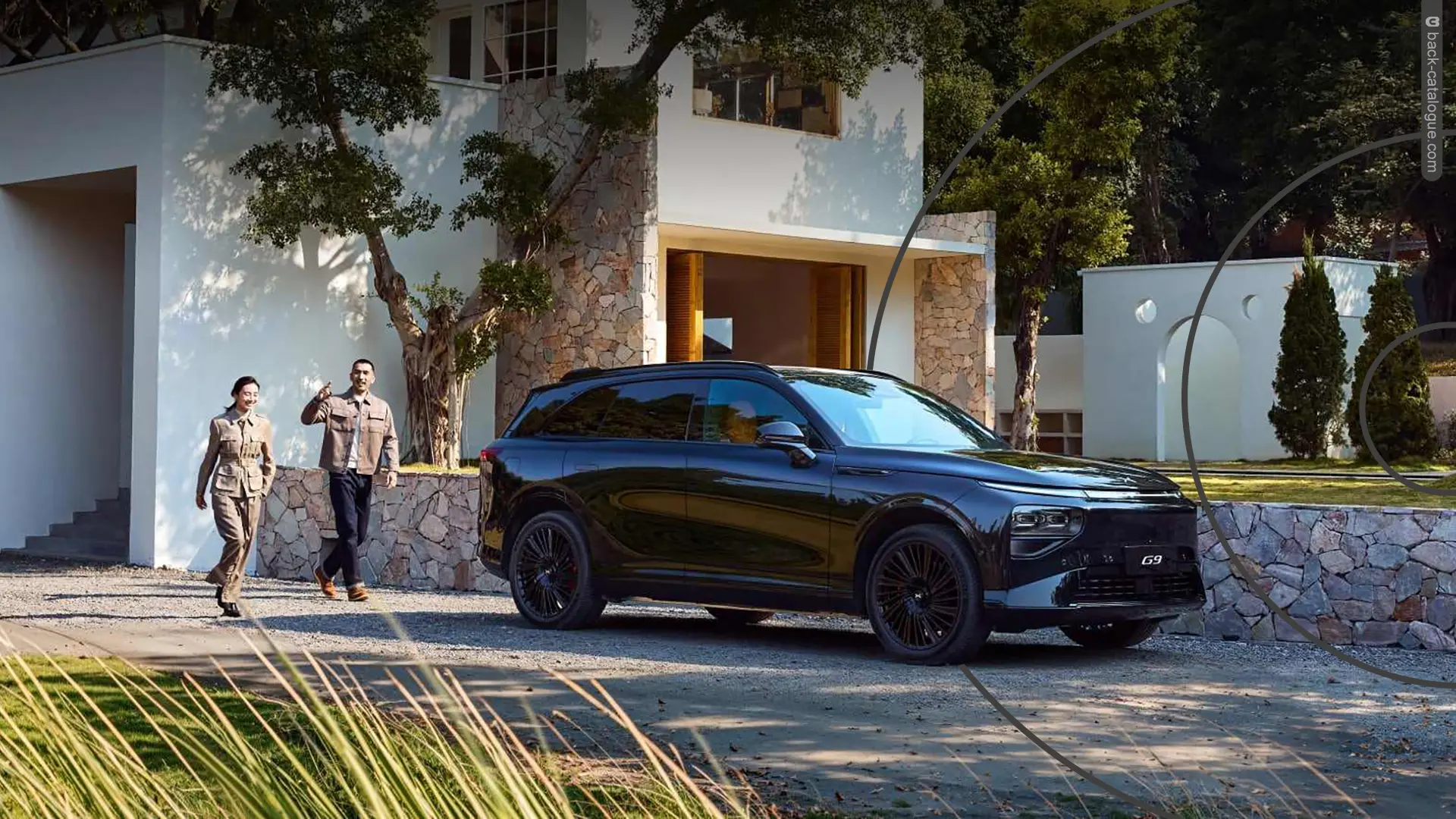 2026-xpeng-g9-black-edition-car-back-catalogue